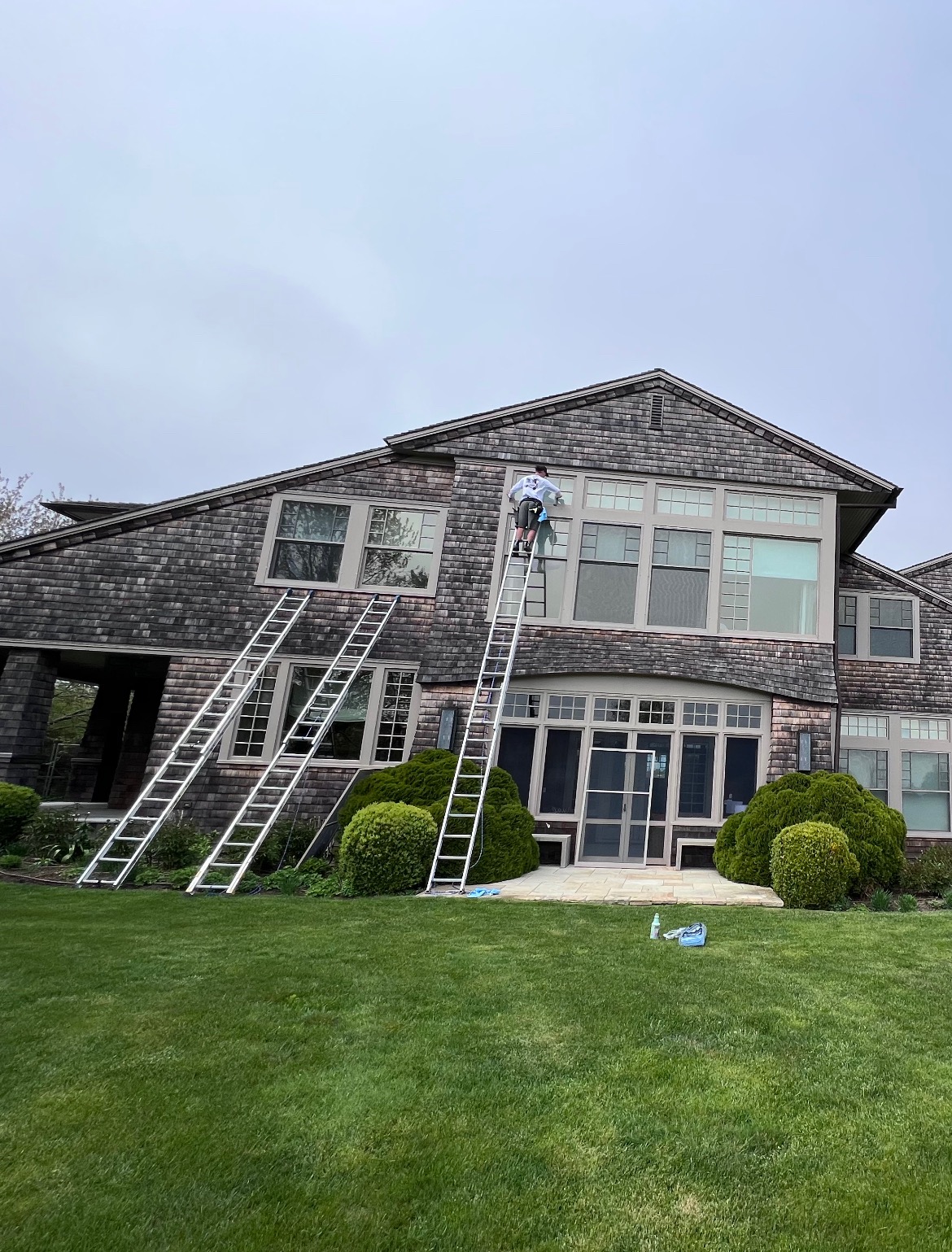 Hampton Window Cleaning (10)